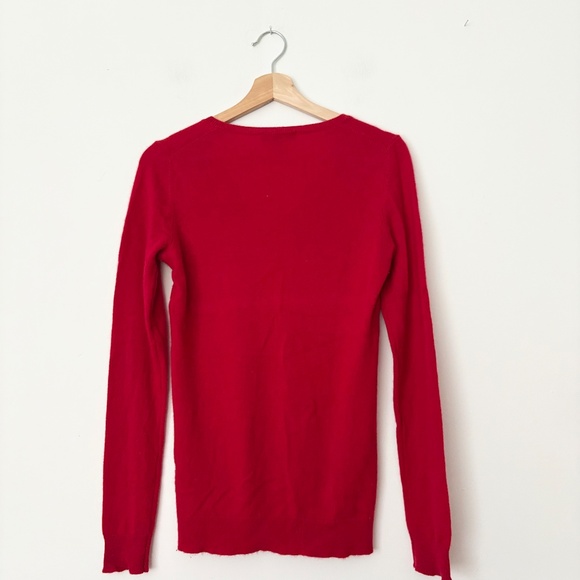 Ann Taylor cashmere sweater - Picture 5 of 6